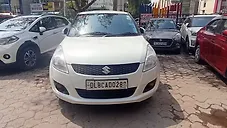 Used Maruti Suzuki Swift VXi in Delhi