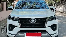 Used Toyota Fortuner 4X2 AT 2.8 Diesel in Delhi