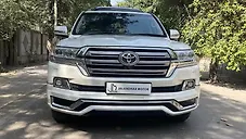 Used Toyota Land Cruiser LC 200 VX in Delhi