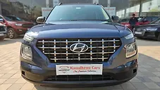 Used Hyundai Venue S 1.0 Turbo DCT in Ahmedabad