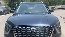 Used Hyundai Alcazar Signature (O) 6 STR 2.0 Petrol AT in Delhi