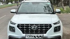 Used Hyundai Venue S 1.0 Turbo DCT in Raipur
