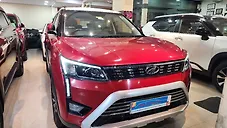 Used Mahindra XUV300 W8(O) 1.5 Diesel Dual Tone [2020] in Kolkata