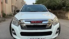 Used Isuzu D-MAX V-Cross High (Z) in Delhi