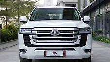 Used Toyota Land Cruiser LC 200 VX in Mumbai