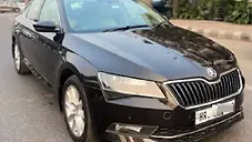 Used Skoda Superb L&K TDI AT in Delhi