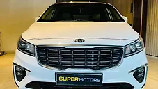 Used Kia Carnival Limousine Plus 7 STR in Delhi