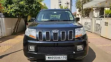 Used Mahindra TUV300 T8 in Nashik