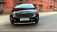 Used Kia Carnival Limousine 7 STR in Delhi