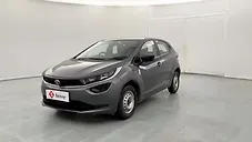 Used Tata Altroz XE Petrol [2020-2023] in Lucknow