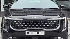 Used Kia Carnival Limousine Plus in Kochi