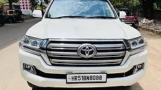 Used Toyota Land Cruiser LC 200 VX in Mumbai