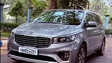 Used Kia Carnival Prestige 7 STR in Kolkata