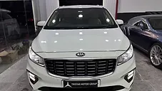 Used Kia Carnival Prestige 7 STR in Hyderabad