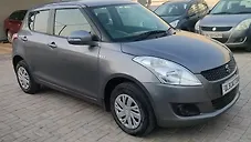 Used Maruti Suzuki Swift VXi in Delhi