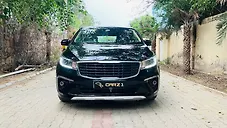Used Kia Carnival Premium 7 STR in Delhi