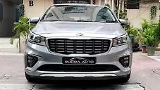 Used Kia Carnival Prestige 7 STR in Kolkata