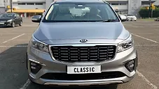 Used Kia Carnival Prestige 9 STR in Mumbai