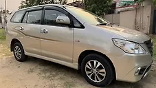 Used Toyota Innova 2.5 VX 7 STR BS-III in Jalandhar