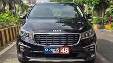 Used Kia Carnival Limousine Plus 7 STR in Mumbai