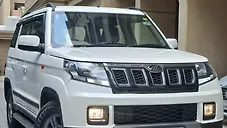 Used Mahindra TUV300 T10 in Nashik