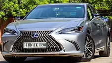 Used Lexus ES 300h Luxury in Delhi