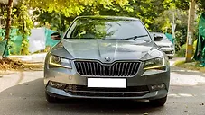 Used Skoda Superb L&K TSI AT in Delhi