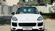 Used Porsche Cayenne Diesel in Delhi