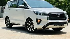 Used Toyota Innova Crysta ZX 2.7 AT 7 STR in Ahmedabad