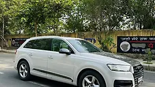 Used Audi Q7 45 TDI Technology Pack in Delhi