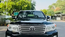 Used Toyota Land Cruiser LC 200 VX in Delhi