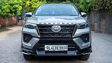 Used Toyota Fortuner 4X2 AT 2.8 Diesel in Delhi