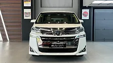 Used Toyota Vellfire Hybrid in Hyderabad