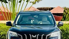Used Mahindra XUV700 AX7 Luxury Pack Diesel AT AWD 7 STR in Surat