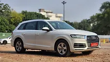 Used Audi Q7 45 TDI Technology Pack in Delhi