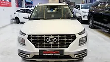 Used Hyundai Venue S 1.2 Petrol in Kanpur