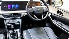 Used Mahindra XUV700 AX5 Petrol MT 7 STR in Delhi