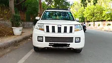 Used Mahindra TUV300 T8 in Delhi