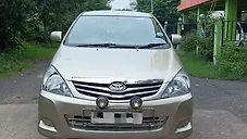 Used Toyota Innova 2.5 V 7 STR in Kolkata
