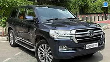 Used Toyota Land Cruiser LC200 VX Standard 1 in Mumbai