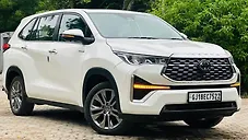 Used Toyota Innova Hycross ZX (O) Hybrid 7 STR in Ahmedabad