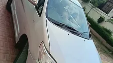 Used Toyota Innova 2.5 G 8 STR BS-IV in Kanpur