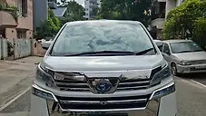Used Toyota Vellfire Hybrid in Bangalore