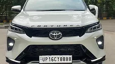 Used Toyota Fortuner Legender 2.8 4X2 AT in Delhi