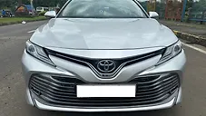 Used Toyota Camry Hybrid in Thane
