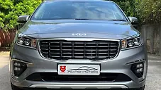 Used Kia Carnival Limousine 7 STR in Delhi