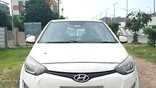 Used Hyundai i20 Sportz 1.2 in Ahmedabad