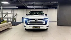 Used Toyota Land Cruiser LC 200 VX in Kanpur