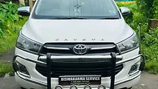 Used Toyota Innova Crysta 2.4 G 8 STR [2016-2017] in Kolkata