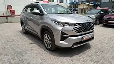Used Toyota Innova Hycross ZX Hybrid 7 STR in Delhi